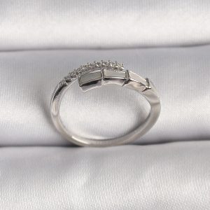 Pirinç Gümüş Renk Zirkon Taşlı Yılan Model Ayarlanabilir Yüzük