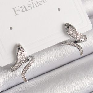 Pirinç Gümüş Renk Zirkon Taşlı Yılan Model Kadın Küpe