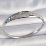 Pirinç Gümüş Renk Zirkon Taşlı Yıldız İşlemeli Kadın Kelepçe