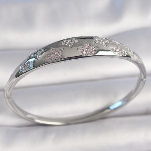 Pirinç Gümüş Renk Zirkon Taşlı Yıldız İşlemeli Kadın Kelepçe