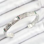 Pirinç Karışık Zirkon Taşlı Çiçek Model Gümüş Renk Altı Açık Kadın Bileklik