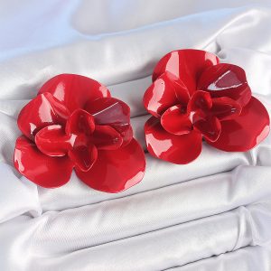 Pirinç Kırmızı Renk Gül Model Kadın Küpe