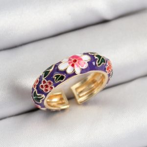 Pirinç Mor Mineli Çiçek Motifli Gold Renk Ayarlanabilir Kadın Yüzük