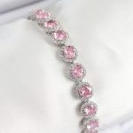 Pirinç Pembe Zirkon Taşlı Daire Baget Model Gümüş Renk VIP Seri Kadın Bileklik