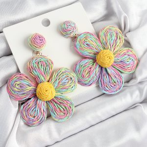 Pirinç Rainbow Papatya Model Gold Renk Kadın Hasır Küpe