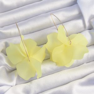 Pirinç Sarı Renkli Flora Küpe