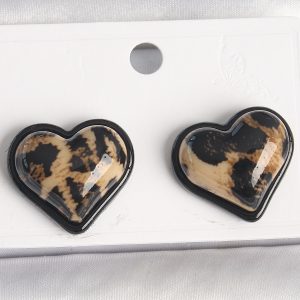 Pirinç Siyah Renk Leopar Desen 3D Kalp Model Kadın Küpe