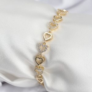 Pirinç VIP Seri Gold Renk Sıralı Kalp Model Kadın Bileklik
