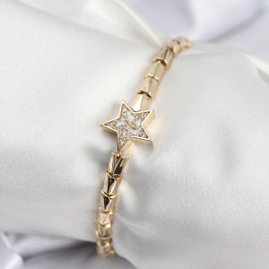 Pirinç VIP Seri Gold Renk Zirkon Taşlı Yıldız Model Kadın Bileklik
