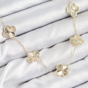 Pirinç VIP Yonca Model Gold Renk Kadın Kolye