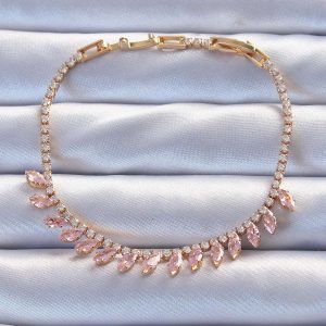 Pirinç Vip Seri Altın Renk Pembe Zirkon Taşlı Bileklik