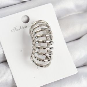 Pirinç Yay Model Gümüş Renk Sağ Kıkırdak Küpe