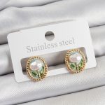 Pirinç Yeşil Mineli Lale Figürlü Sanatsal Portre Model Gold Renk Kadın Küpe