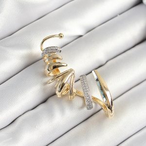 Pirinç Zirkon Taş Kaplamalı Sarmal Figürlü Gold Renk Kadın Sağ Kıkırdak Küpe