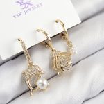 Pirinç Zirkon Taşlı 3'lü Yunus Balığı Ve İstiridye Model Gold Renk Kadın Küpe