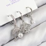 Pirinç Zirkon Taşlı 3'lü Yunus Balığı Ve İstiridye Model Gümüş Renk Kadın Küpe