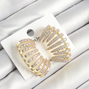 Pirinç Zirkon Taşlı Çoklu Görünümlü Model Gold Renk Kadın Küpe