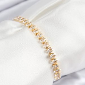 Pirinç Zirkon Taşlı Damla Model Gold Renk Asansörlü Kadın Bileklik