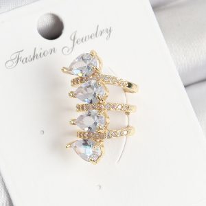 Pirinç Zirkon Taşlı Damla Model Gold Renk Sağ Kıkırdak Küpe