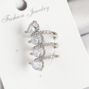 Pirinç Zirkon Taşlı Damla Model Gümüş Renk Sağ Kıkırdak Küpe