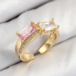 Pirinç Zirkon Taşlı Dikdörtgen Model Gold Renk Kadın Yüzük