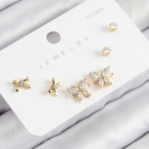 Pirinç Zirkon Taşlı Fiyonk Model Gold Renk 925 Ayar Gümüş Çivi Kadın Küpe Set