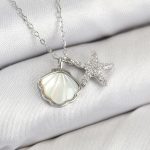 Pirinç Zirkon Taşlı İstiridye Ve Deniz Yıldızı Model Gümüş Renk Kadın Kolye