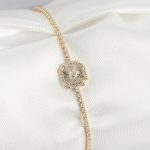 Pirinç Zirkon Taşlı Kare Model Gold Renk Kadın Bilekilk