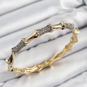 Pirinç Zirkon Taşlı Kemik Model Gold Renk Vip Kadın Bileklik