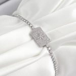 Pirinç Zirkon Taşlı Kutup Yıldızı Model Gümüş Renk Asansörlü Kadın Bileklik