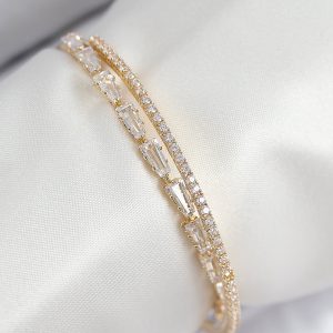 Pirinç Zirkon Taşlı Su Yolu Model Gold Renk Kadın Bileklik