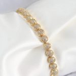 Pirinç Zirkon Taşlı Yarım Topcuk Model Gold Renk VIP Seri Kadın Bileklik