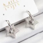 Pirinç Zirkon Taşlı Yıldız Figürlü Halka Model Gümüş Renk Kadın Küpe