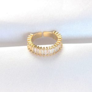 Sıralı Baget Taşlı Gold Renk Ayarlanabilir Yüzük
