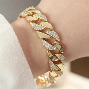 Vip Seri Pirinç Zirkon Taşlı Gold Renk Gurmet Bileklik