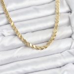 Xuping Gold Renk Arpa Kolye