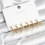 Yıldız Model Gold Renk 925 Ayar Gümüş Çivili Kadın Küpe Seti