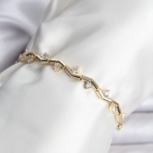 Zikzak Model Pirinç Gold Renk Bileklik