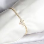 Anka Kuşu Model Zirkon Taşlı Gold Renk Pirinç Su Yolu Kadın Bileklik