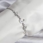 Charmlı Model Zirkon Taşlı Gümüş Renk Su Yolu Kadın Bileklik