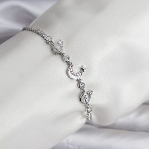 Charmlı Model Zirkon Taşlı Gümüş Renk Su Yolu Kadın Bileklik