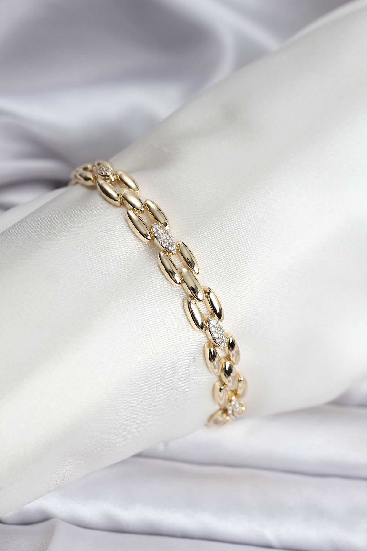 14K Gold Renk Kaplama Zirkon Taşlı Model CM Kadın Bileklik