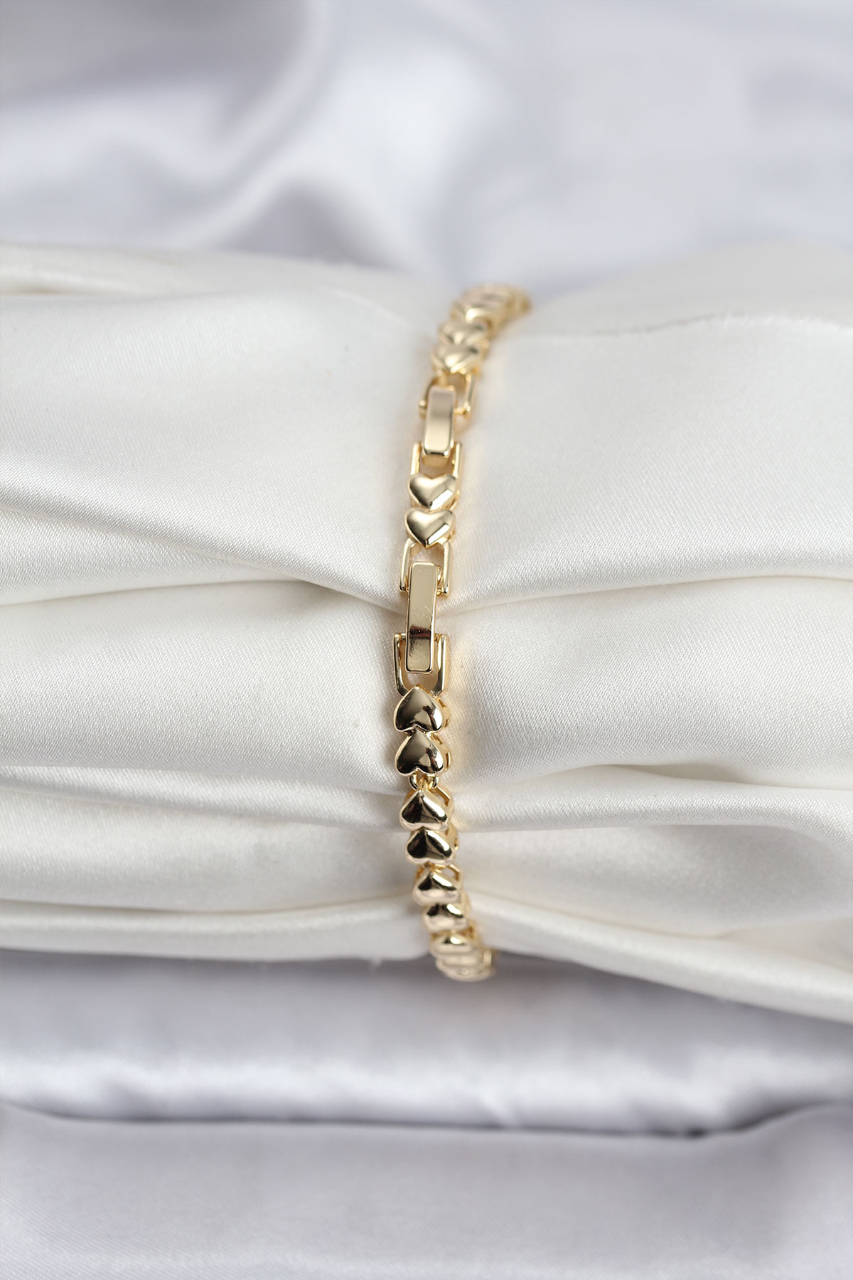 14K Gold Renk Kaplama Kalp Model CM Kadın Bileklik