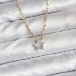 Pirinç Gold Renk Zincirli Zirkon Taşlı Minimal Yıldız Model Kadın Kolye
