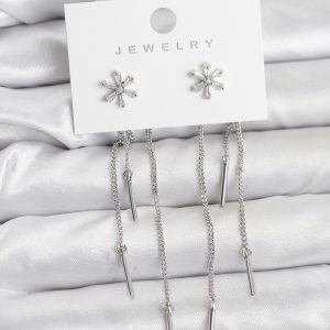 Çiçek Model Gümüş Pirinç Sallantılı Kadın Küpe