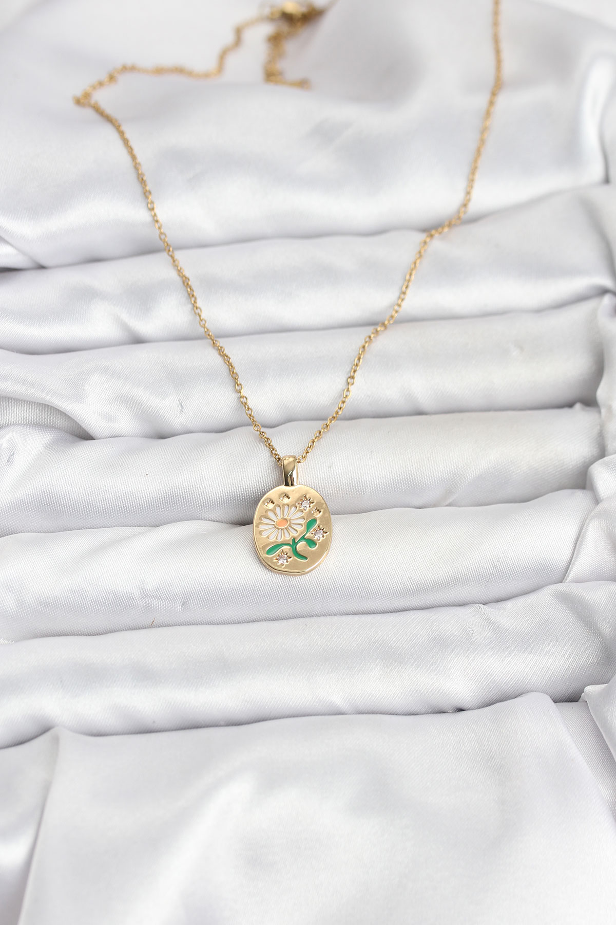 316L Çelik Zincir Papatya Figürlü Kadın Kolye