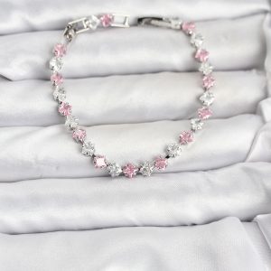 Kare Zirkon Taşlı Gümüş Renk Kadın Bileklik