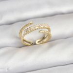 Pirinç Gold Renk Sıralı Baget Zirkon Taşlı Kadın Yüzük