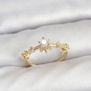 Gold Renk Pirinç Yıldız Model Kadın Yüzük