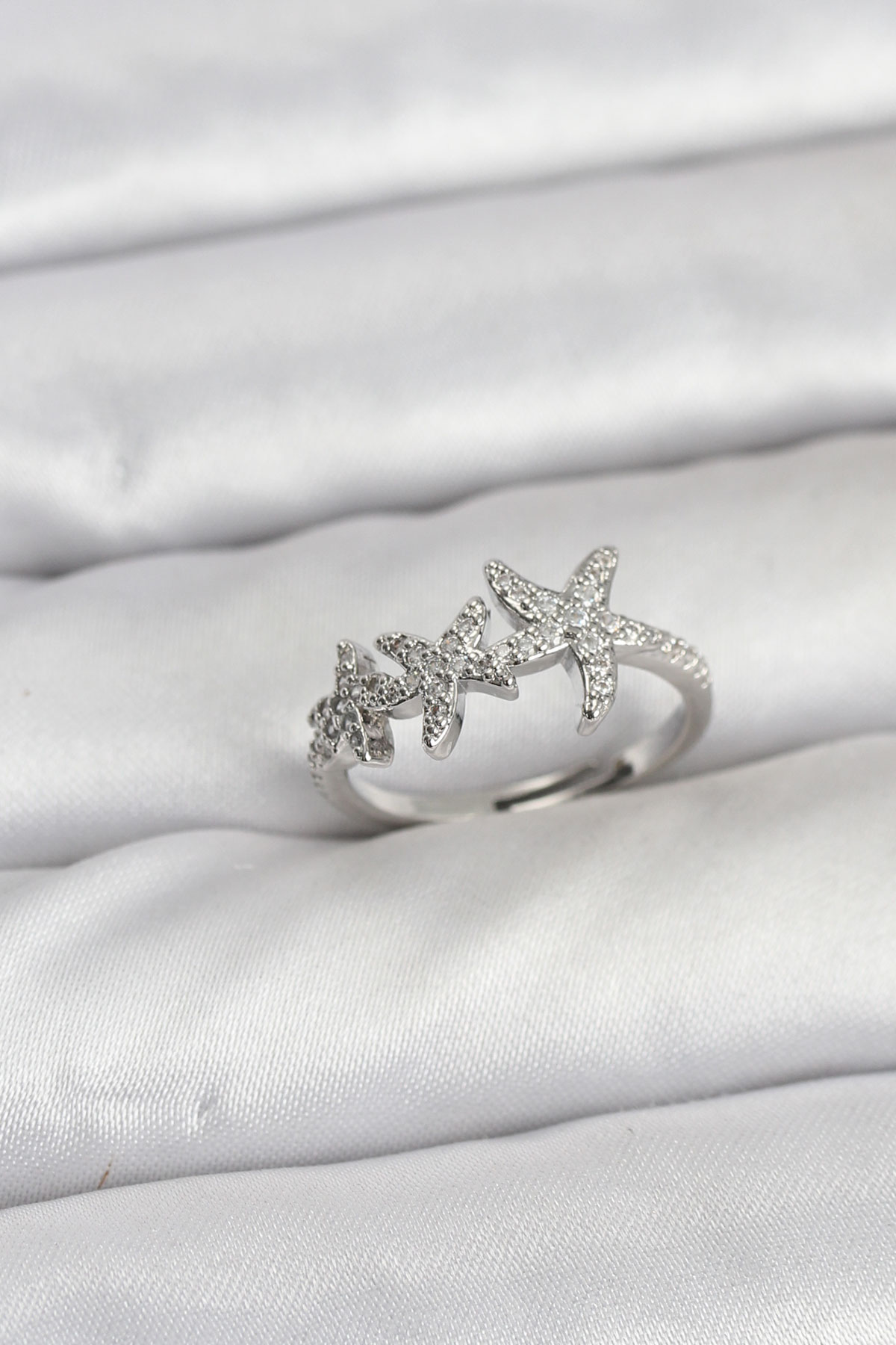 Pirinç Yıldız Model Gümüş Renk Kadın Yüzük